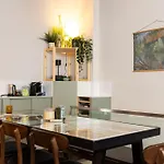 3 Bdr In Prenzlauer Berg With Cinema דירה ברלין