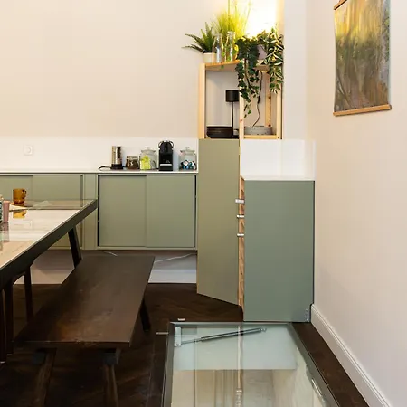3 Bdr In Prenzlauer Berg With Cinema Βερολίνο