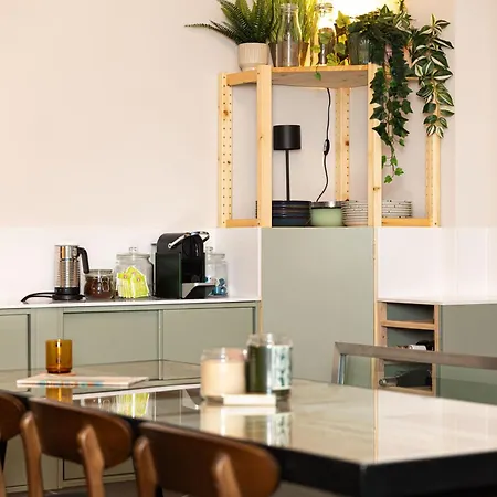 3 Bdr In Prenzlauer Berg With Cinema Apartman *