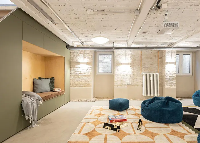 3 Bdr In Prenzlauer Berg With Cinema *