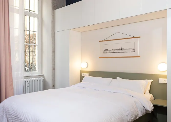 3 Bdr In Prenzlauer Berg With Cinema * Берлин