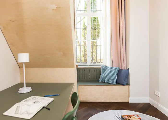 3 Bdr In Prenzlauer Berg With Cinema Appartement