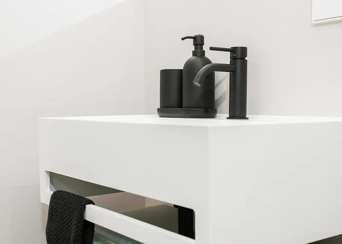 3 Bdr In Prenzlauer Berg With Cinema شقة برلين